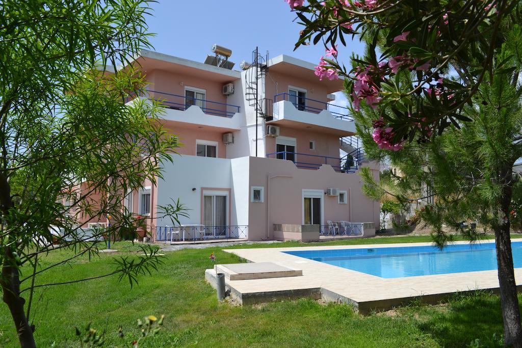 גנאדי Petasos Apartments 1 מראה חיצוני תמונה