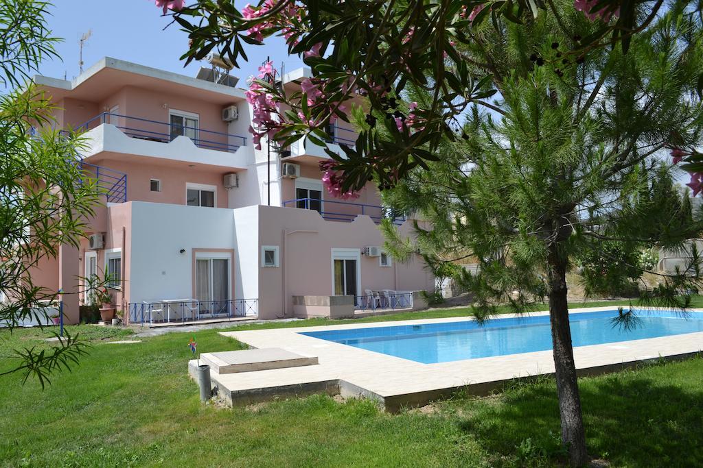 גנאדי Petasos Apartments 1 מראה חיצוני תמונה