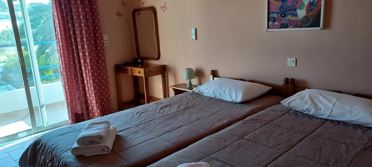 גנאדי Petasos Apartments 1 מראה חיצוני תמונה