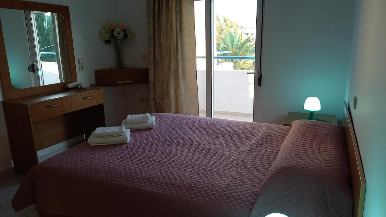 גנאדי Petasos Apartments 1 מראה חיצוני תמונה